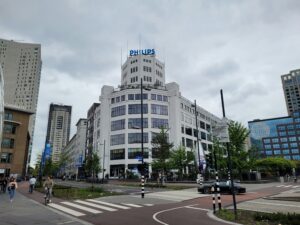 Toekomst van Philips: Van verval naar innovatie in medische technologie